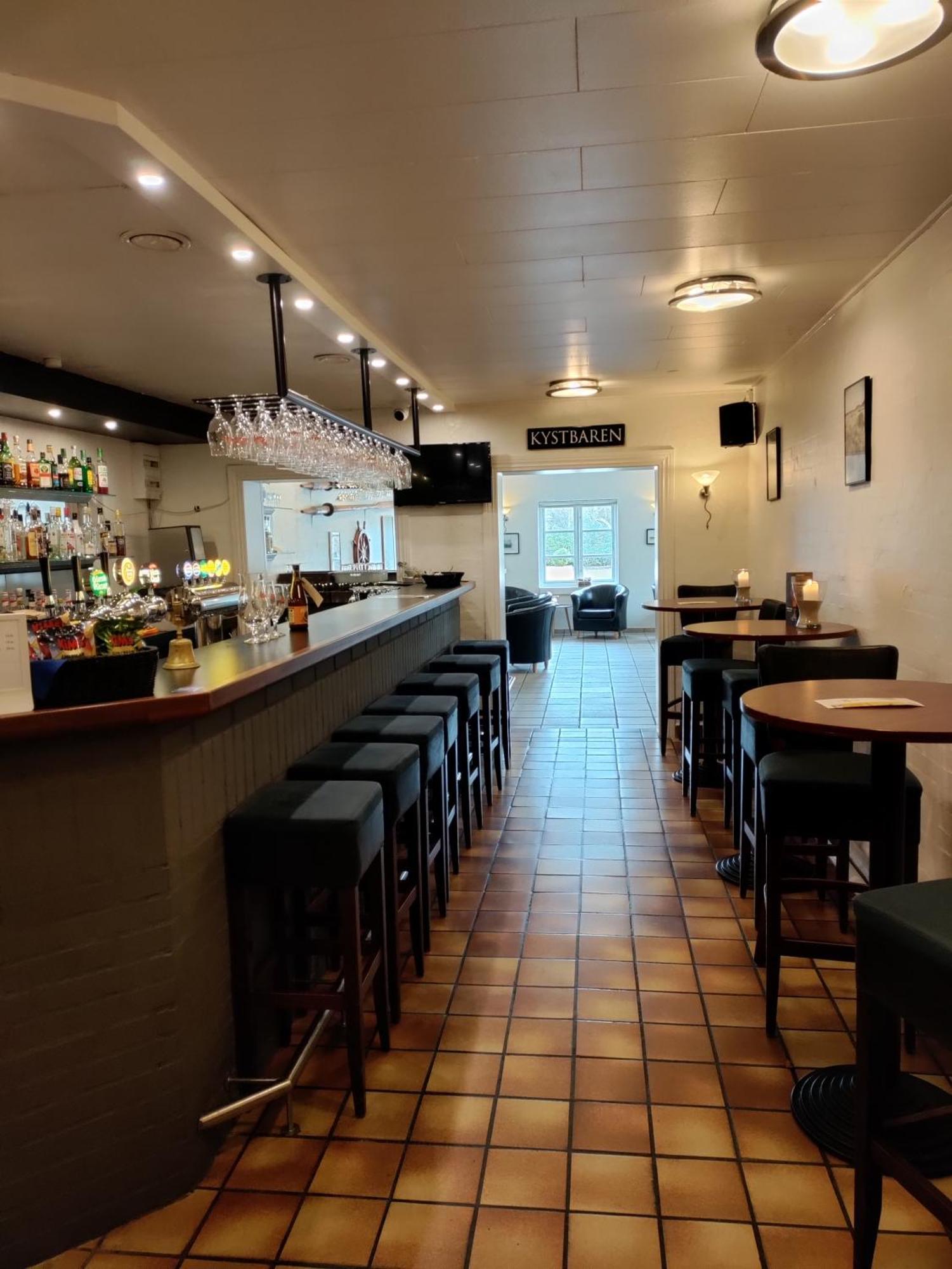 Ronnes Hotel Fjerritslev エクステリア 写真